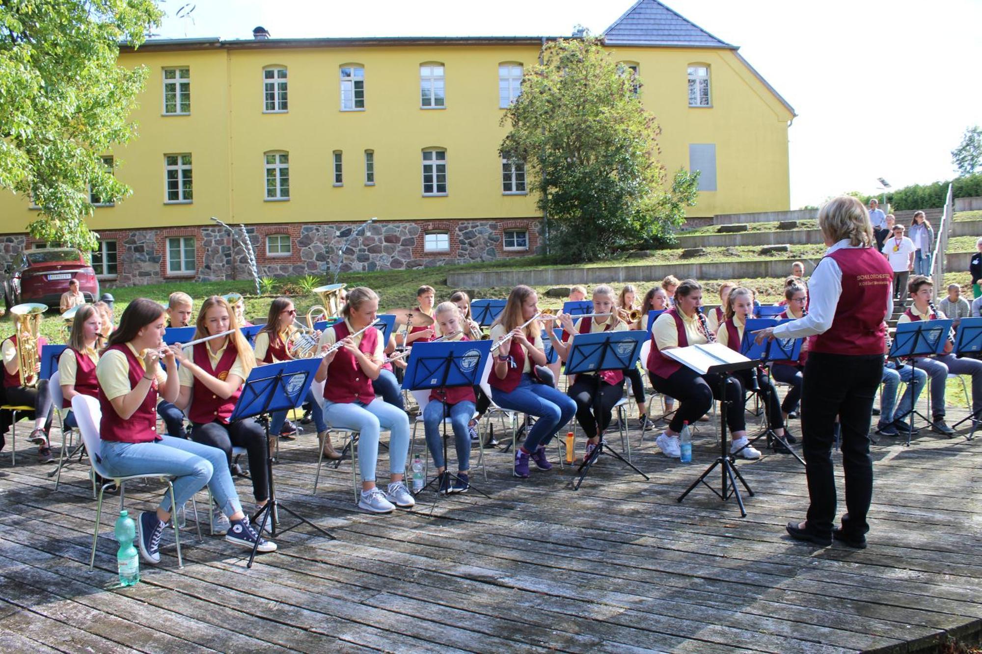 Gutshaus Mit Seeblick - Oekologisch & Nachhaltig Lubow Zewnętrze zdjęcie